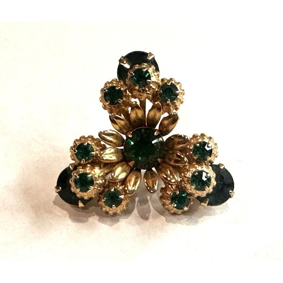 Unbranded Jewelry - VINTAGE MCM 1.25" EMERALD GREEN RHINESTONES RIVETED GOLD FLORAL PIN BROOCH EUC